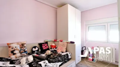 Apartment for sale on Calle del Archivo de Simancas photo 16