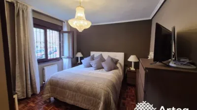 Apartment in Iralabarri photo 10