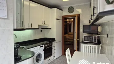 Apartment in Iralabarri photo 6