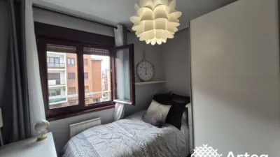 Apartment in Iralabarri photo 18
