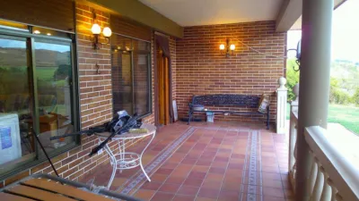 Chalet on Carretera Campanas Street, No. 5 photo 9