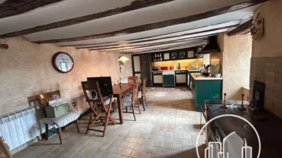 House in Valle de Losa photo 47