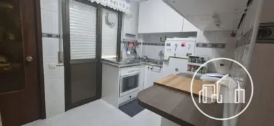 Apartment for Immediate Move-In with Balcony photo 3