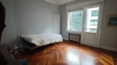 Apartment on Alameda de Recalde Street, No. 52 photo 14