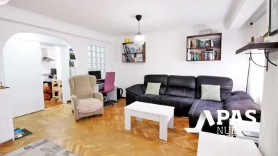 Apartment on Calle de la Amistad photo 2