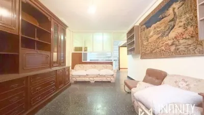 Apartment on Calle María Díaz de Haro photo 4