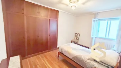 Apartment on Calle del Siglo XX photo 14