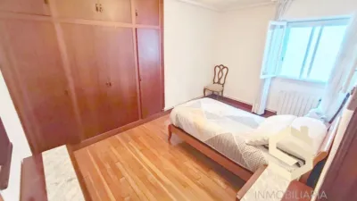 Apartment on Calle del Siglo XX photo 15