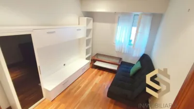 Apartment on Calle del Siglo XX photo 10