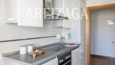 Apartment on Pablo Sarasate Street photo 30