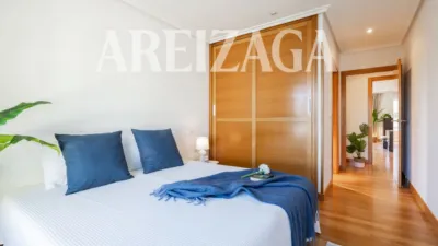 Apartment on Pablo Sarasate Street photo 20