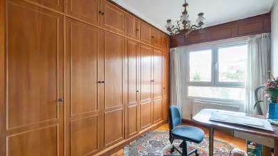 Piso en venta en Calle Garat Txomin Hiribidea, Número 1, Txurdinaga (Distrito Otxarkoaga-Txurdinaga. Bilbao) de 370.000 €