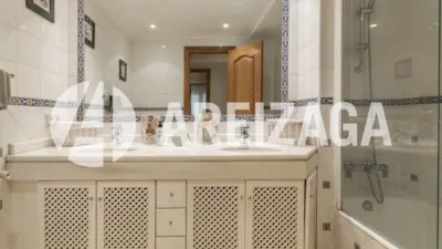 Piso en venta en Ondarreta Pasealekua, Antiguo Ondarreta (San Sebastián - Donostia) de 1.250.000 €