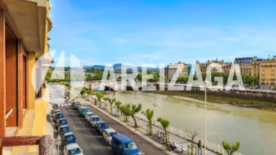 Piso en venta en Ramón María Lili Pasealekua, 3, Gros (San Sebastián - Donostia) de 2.375.000 €