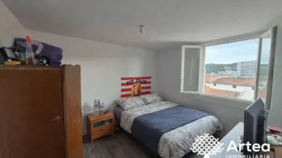 Piso en venta en Calle de las Cortes, Zabala (Distrito Ibaiondo. Bilbao) de 150.000 €