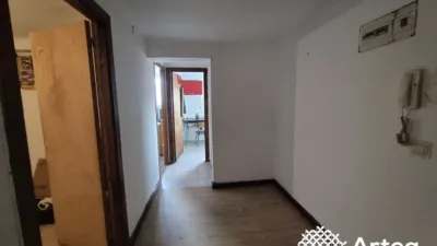 Piso en venta en Calle de las Cortes, Zabala (Distrito Ibaiondo. Bilbao) de 150.000 €