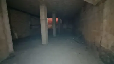Local comercial en venta en Calle de la Fuente Canónigos, 11, Griselas-Gardachales (Tudela) de 150.000 €
