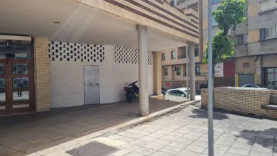 Local comercial en venta en Calle de la Fuente Canónigos, 11, Griselas-Gardachales (Tudela) de 150.000 €