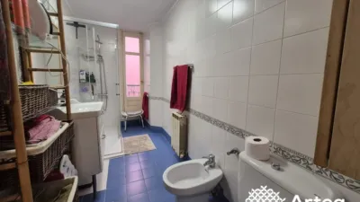 Piso en venta en Calle de Ronda, Casco Viejo - Zazpi Kaleak (Distrito Ibaiondo. Bilbao) de 348.000 €
