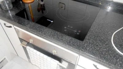 Piso en alquiler en Calle de San Melchor García Sampedro, cerca de Calle de San Mateo, Centro (Oviedo) de 900 €<span>/mes</span>
