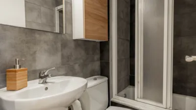 Piso en venta en Karlos I.aren Hiribidea, Amara Berri (San Sebastián - Donostia) de 600.000 €