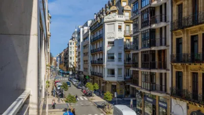 Piso en venta en Calle de Bergara, Centro (San Sebastián - Donostia) de 1.200.000 €