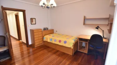 Apartment on Estaziño Street photo 40