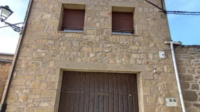 House Located Next to the Town Square and Town Hall photo 38