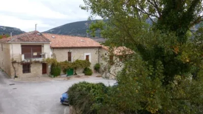 House in Quintana de Valdivielso - Next to San Martin Tower photo 16