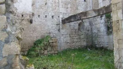 House in Ruins in San Miguel de Cornezuela photo 2