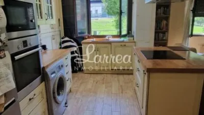 Apartment in Dima photo 2