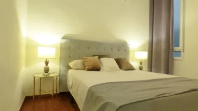 Apartment on Calle de Gerona photo 32