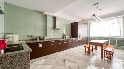 Apartment on Campo Volantín Walk photo 33