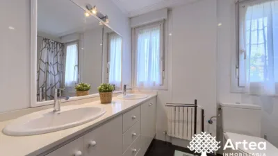 Apartment on Atxekolandeta Street, 17 photo 49