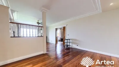 Apartment on Atxekolandeta Street, 17 photo 8