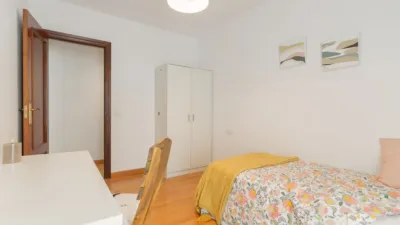 Apartment on Irunlarrea Street photo 14