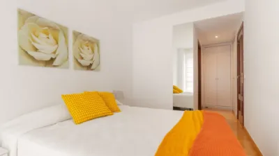 Apartment on Irunlarrea Street photo 17