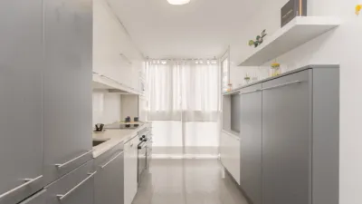 Apartment on Irunlarrea Street photo 6