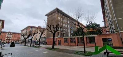 Piso en venta en Agirre Lehendakariaren Etorbidea, cerca de Calle Etxepare, San Ignazio-Elorrieta (Distrito Deustu. Bilbao) de 335.000 €