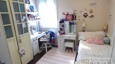 Casa adosada en venta en Santiago Etxaldea, cerca de Entrambasaguas Estrata, Basurtu (Distrito Basurtu-Zorrotza. Bilbao) de 517.000 €