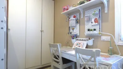 Casa adosada en venta en Santiago Etxaldea, cerca de Entrambasaguas Estrata, Basurtu (Distrito Basurtu-Zorrotza. Bilbao) de 517.000 €