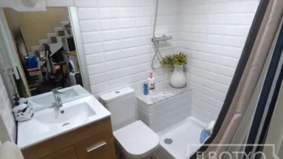 Casa adosada en venta en Santiago Etxaldea, cerca de Entrambasaguas Estrata, Basurtu (Distrito Basurtu-Zorrotza. Bilbao) de 517.000 €