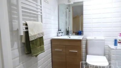 Casa adosada en venta en Santiago Etxaldea, cerca de Entrambasaguas Estrata, Basurtu (Distrito Basurtu-Zorrotza. Bilbao) de 517.000 €