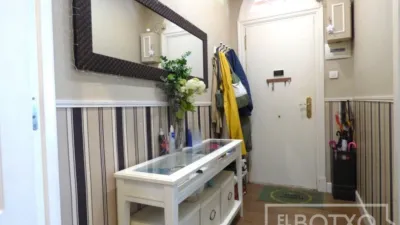 Casa adosada en venta en Santiago Etxaldea, cerca de Entrambasaguas Estrata, Basurtu (Distrito Basurtu-Zorrotza. Bilbao) de 517.000 €