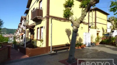 Casa adosada en venta en Santiago Etxaldea, cerca de Entrambasaguas Estrata, Basurtu (Distrito Basurtu-Zorrotza. Bilbao) de 517.000 €