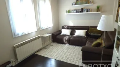 Casa adosada en venta en Santiago Etxaldea, cerca de Entrambasaguas Estrata, Basurtu (Distrito Basurtu-Zorrotza. Bilbao) de 517.000 €