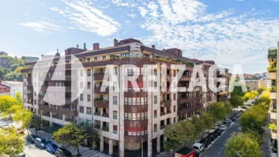 Piso en venta en Plaza de Bentaberri, Antiguo Ondarreta (San Sebastián - Donostia) de 1.850.000 €