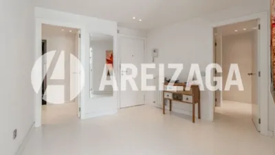 Piso en venta en Plaza de Bentaberri, Antiguo Ondarreta (San Sebastián - Donostia) de 1.850.000 €