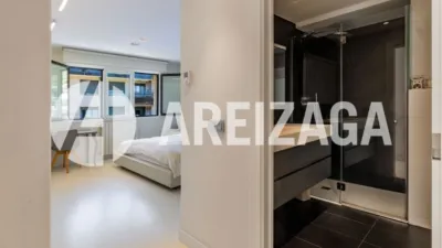 Piso en venta en Plaza de Bentaberri, Antiguo Ondarreta (San Sebastián - Donostia) de 1.850.000 €
