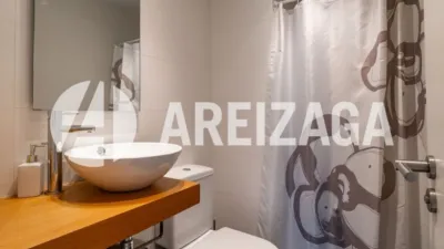 Piso en venta en Plaza de Bentaberri, Antiguo Ondarreta (San Sebastián - Donostia) de 1.850.000 €